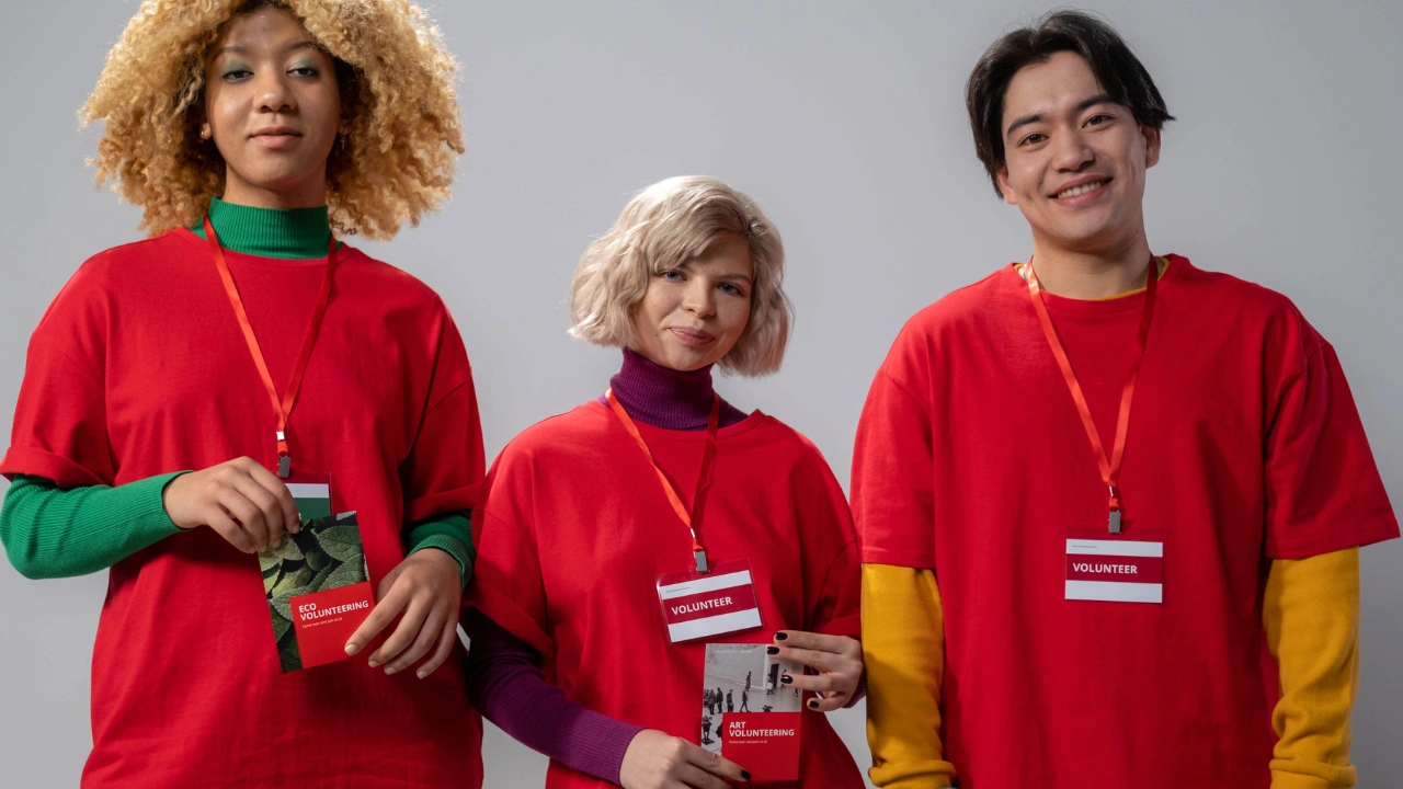 red shirts long sleeve